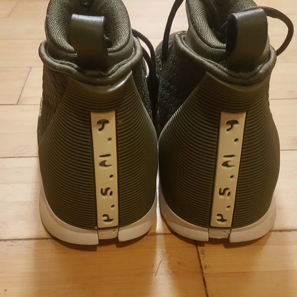 Nike Air Jordan 15 Retro WVN PSNY - Picture 7 of 8